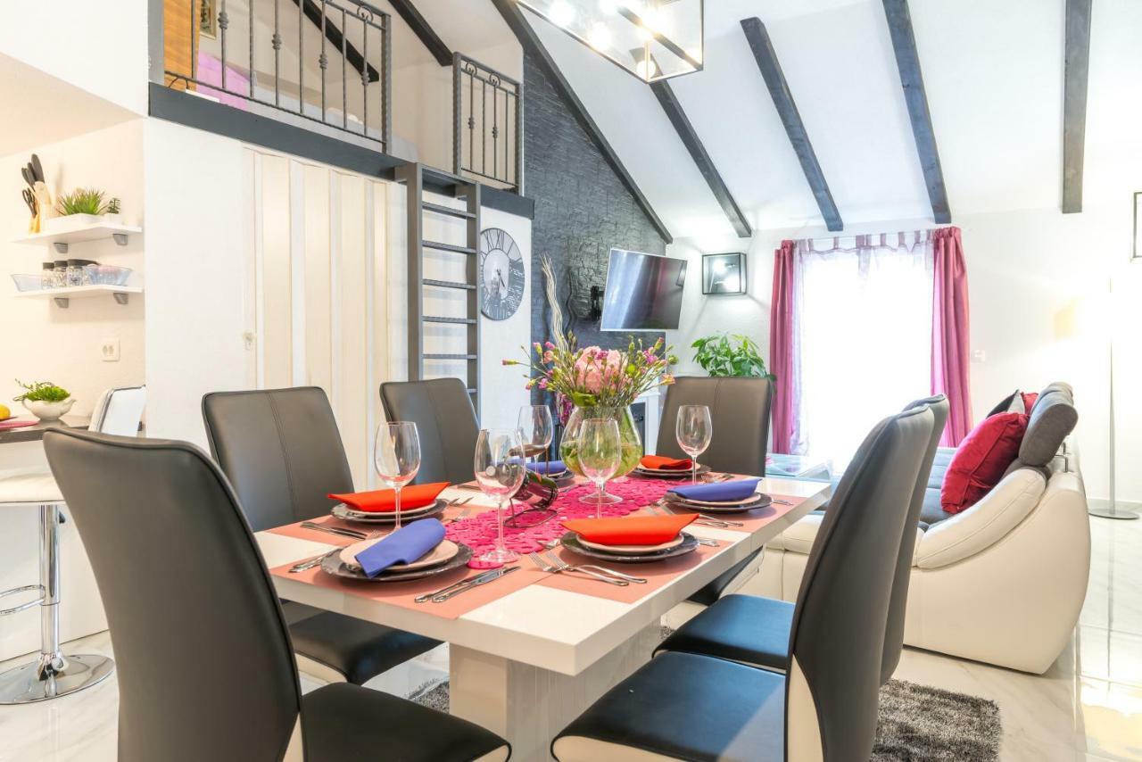 Tranquility And Nature In 4 Bedroom With Sea View Mokošica Exterior foto